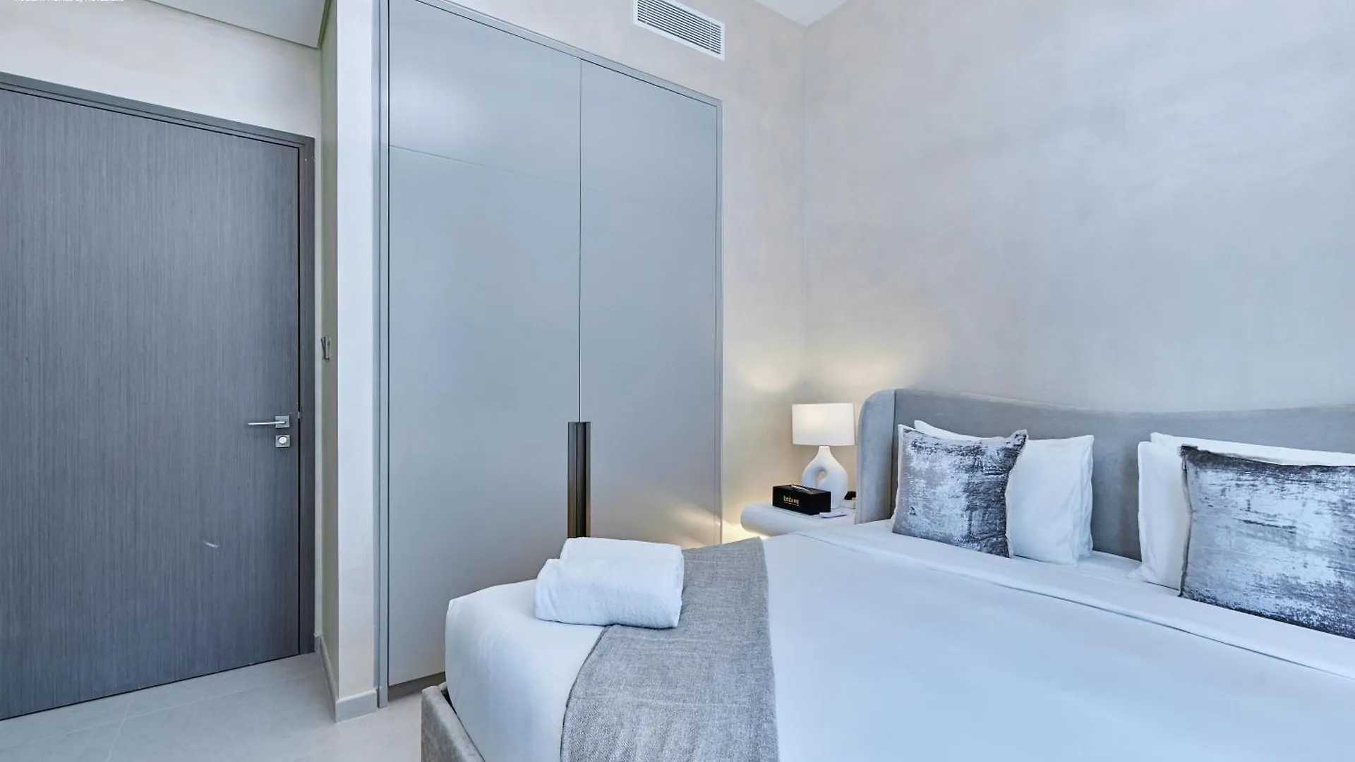 Apartament Bnbmehomes - Grande Signature Residences Dubaj